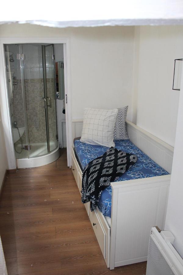 Grand Historique Rue Colbert Apartment Tours
