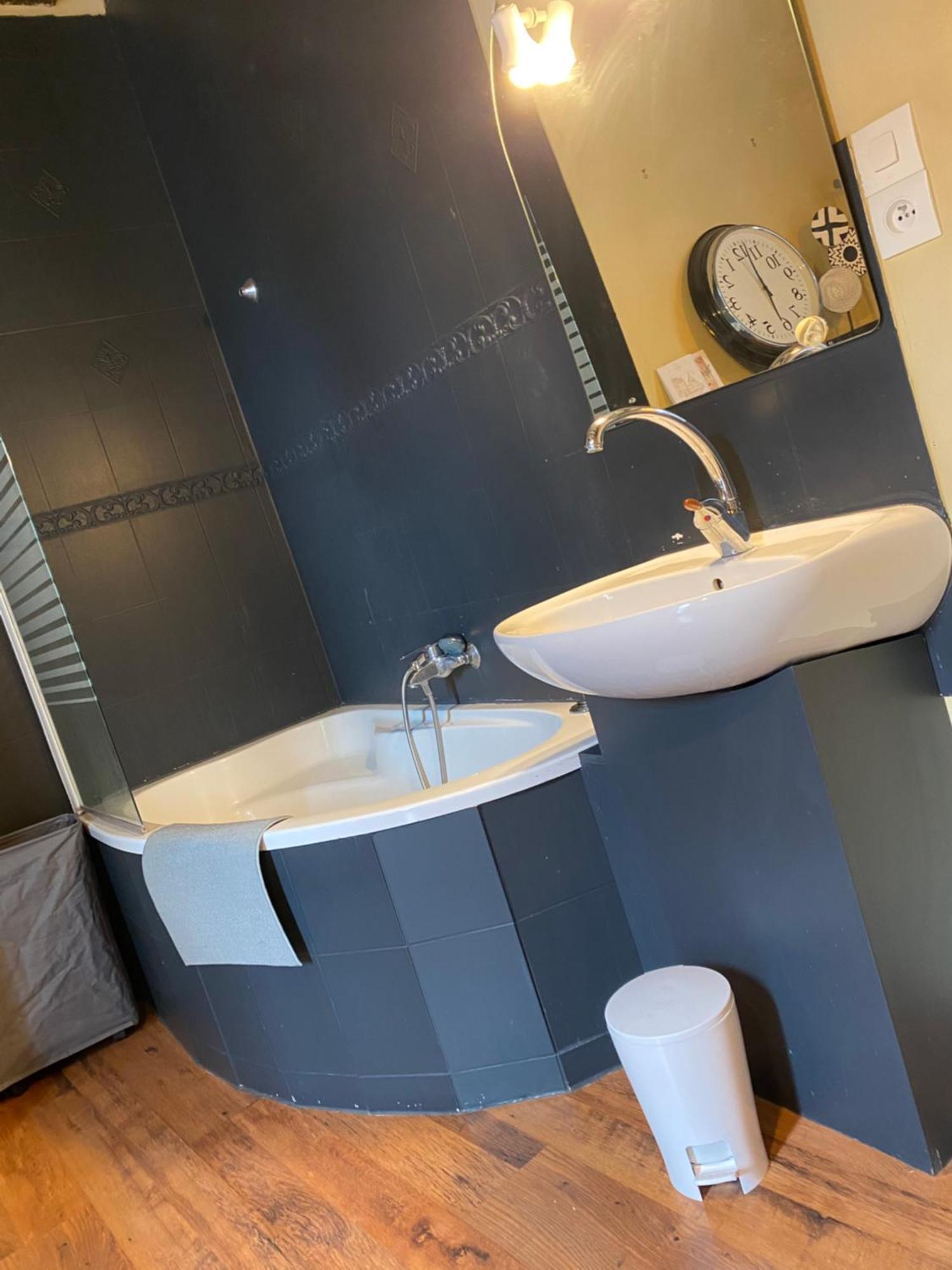 Apartment Grand Historique Rue Colbert *